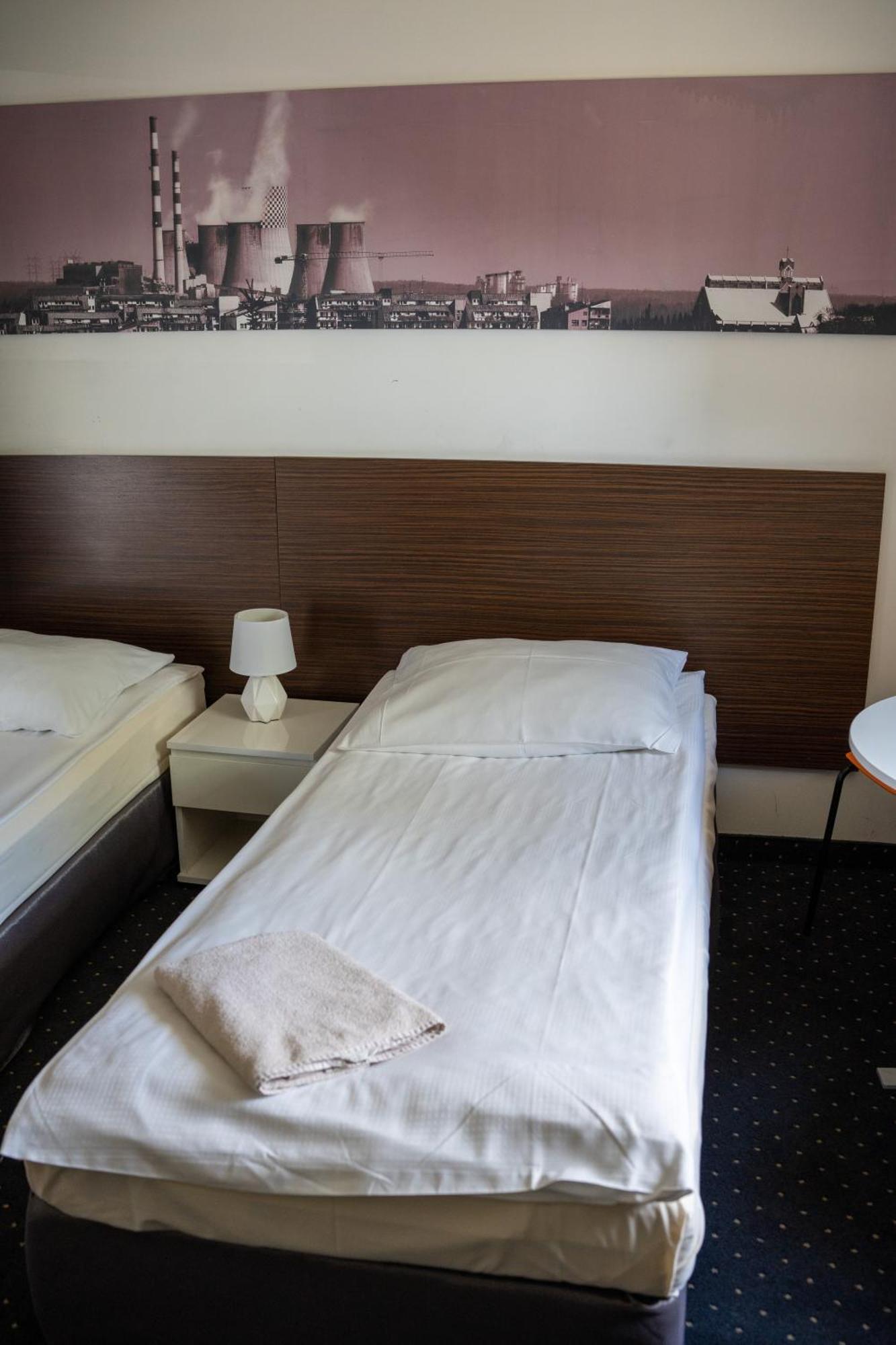 Aparthotel Strefa Budget Tychy Exterior foto